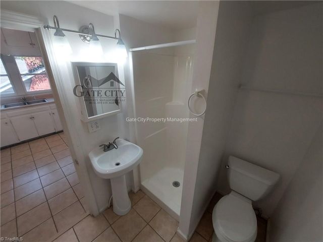 1600 N Hamilton Street, High Point, NC 27262