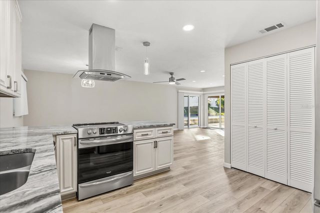 5322 LISA AVENUE, Lakeland, FL 33813