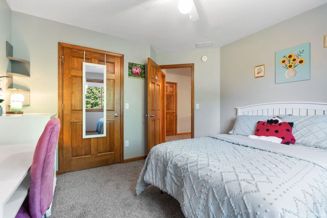 6302 Treasure Cove, Fort Wayne, IN 46835
