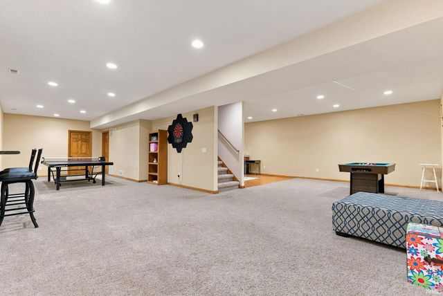 6302 Treasure Cove, Fort Wayne, IN 46835
