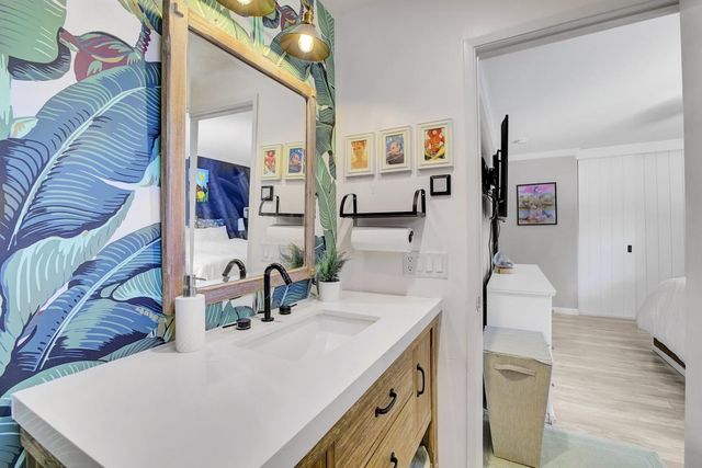 26 Meadow Way A, Scotts Valley, CA 95066