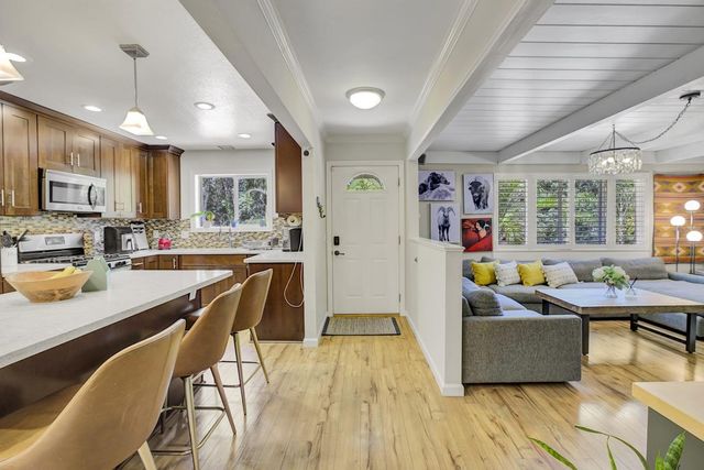 26 Meadow Way A, Scotts Valley, CA 95066