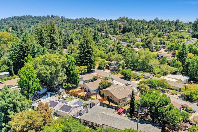 26 Meadow Way A, Scotts Valley, CA 95066