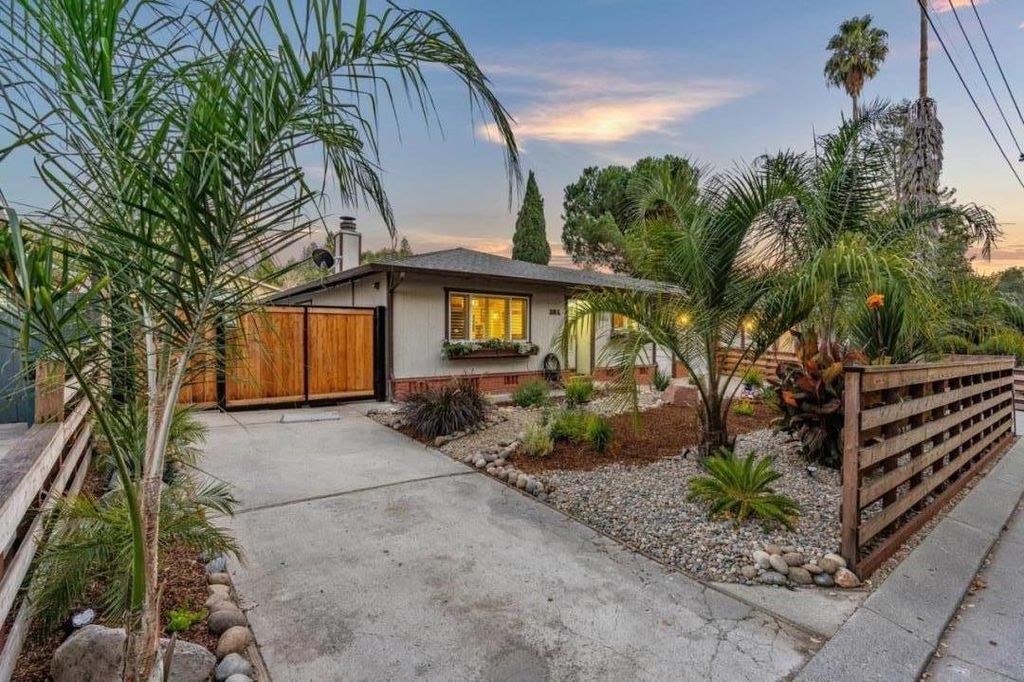 26 Meadow Way A, Scotts Valley, CA 95066