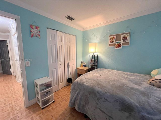 15685 SW 84th Ter 801, Miami, FL 33193