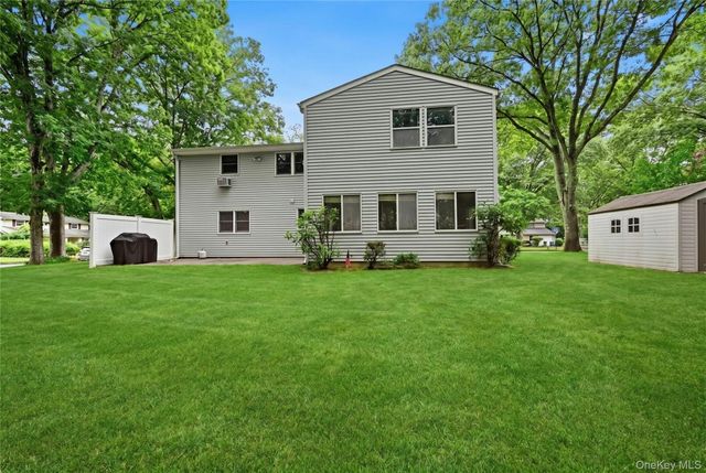 2 Cub Road, South Setauket, NY 11720