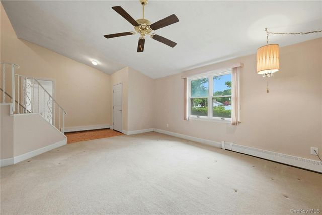 2 Cub Road, South Setauket, NY 11720