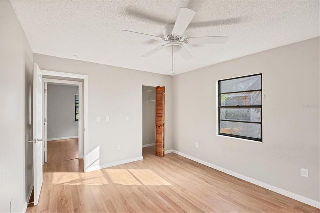 2942 WOODPINE CIRCLE, Sarasota, FL 34231