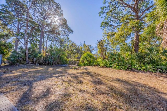 2942 WOODPINE CIRCLE, Sarasota, FL 34231