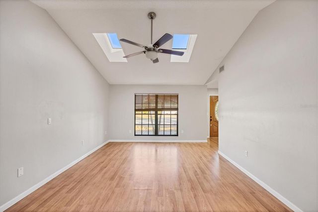 2942 WOODPINE CIRCLE, Sarasota, FL 34231