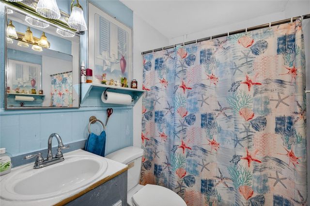 31302 ORANGE STREET, Sorrento, FL 32776