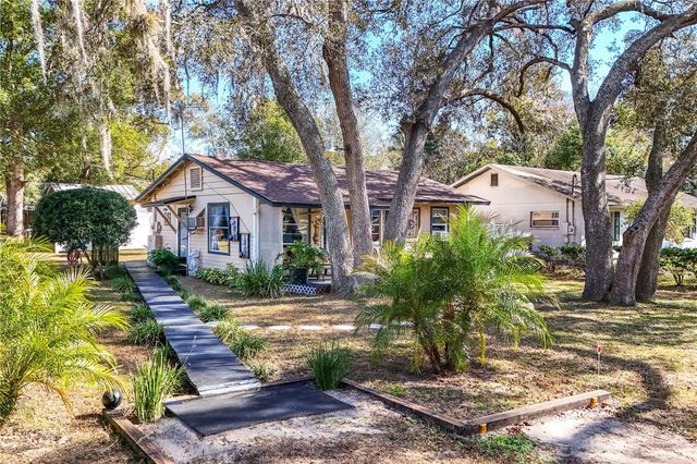 31302 ORANGE STREET, Sorrento, FL 32776