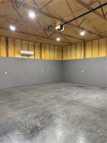 11202 Little Elm Road, Prairie Grove, AR 72753