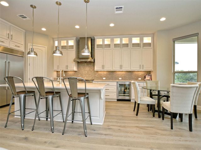 11000 CUT PLAINS LOOP, Austin, TX 78726