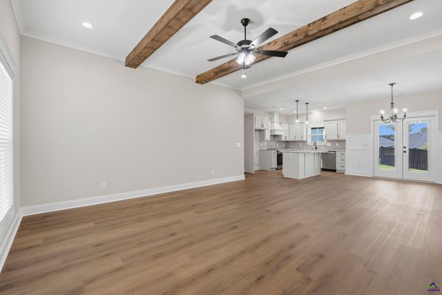 202 Sugar Creek Trail, Perry, GA 31069