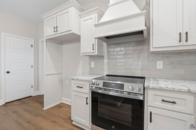 202 Sugar Creek Trail, Perry, GA 31069