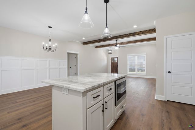 202 Sugar Creek Trail, Perry, GA 31069