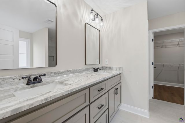 202 Sugar Creek Trail, Perry, GA 31069