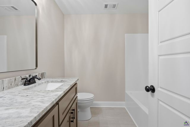 202 Sugar Creek Trail, Perry, GA 31069