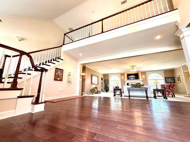 7 Westpointe Drive, Jacksonville, AR 72076