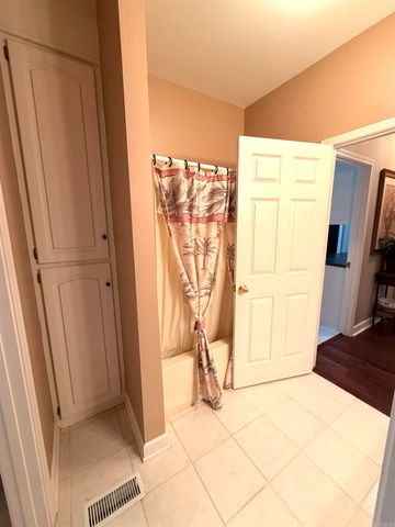 7 Westpointe Drive, Jacksonville, AR 72076