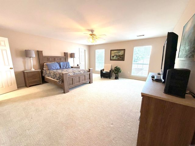 7 Westpointe Drive, Jacksonville, AR 72076