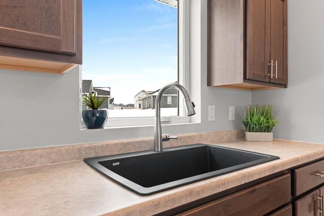 2662 LAWRENCE LANE, Neenah, WI 54956