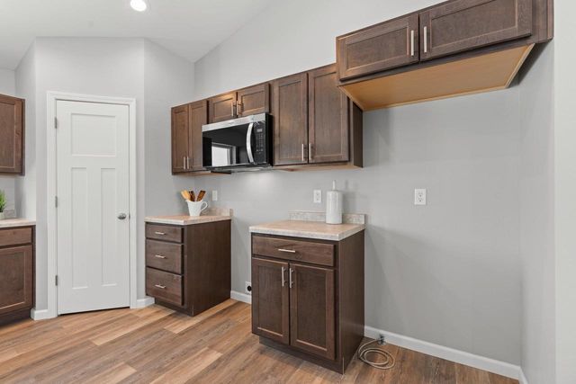 2662 LAWRENCE LANE, Neenah, WI 54956