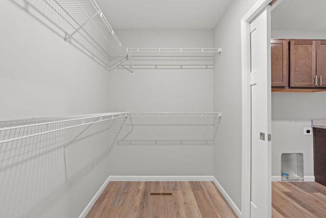 2662 LAWRENCE LANE, Neenah, WI 54956