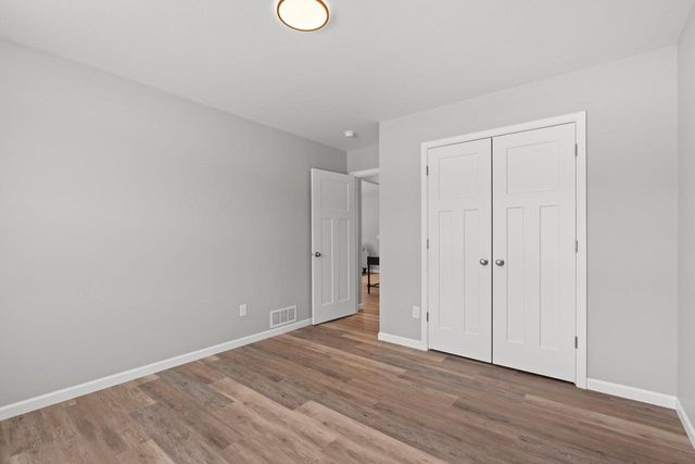 2662 LAWRENCE LANE, Neenah, WI 54956