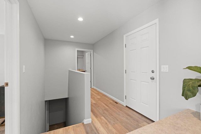 2662 LAWRENCE LANE, Neenah, WI 54956