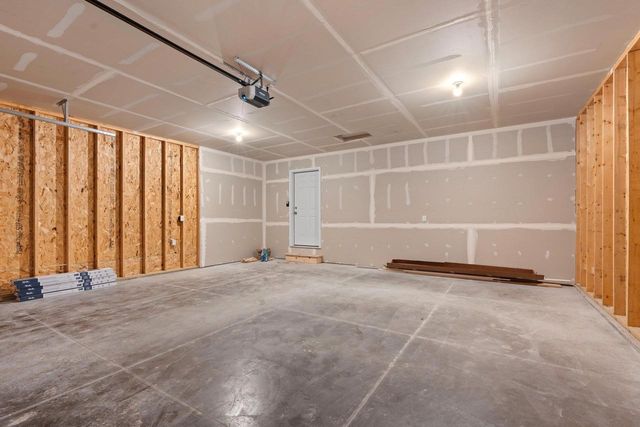 2662 LAWRENCE LANE, Neenah, WI 54956