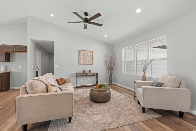 2662 LAWRENCE LANE, Neenah, WI 54956