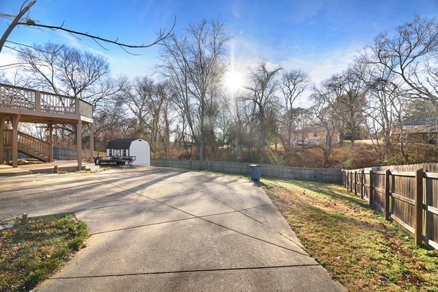 116 Elissa Dr, Hendersonville, TN 37075