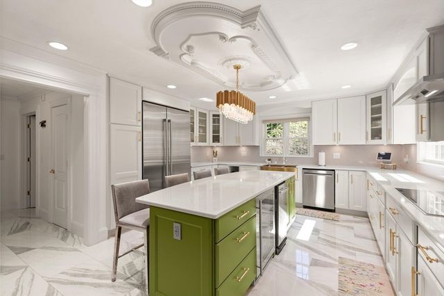 47 Symphony Dr, Easton, MA 02356