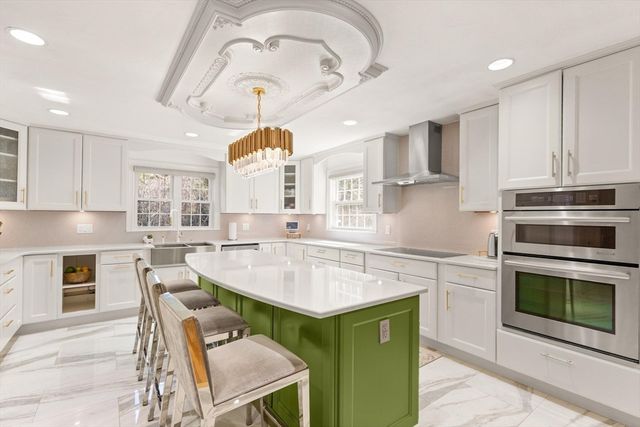 47 Symphony Dr, Easton, MA 02356