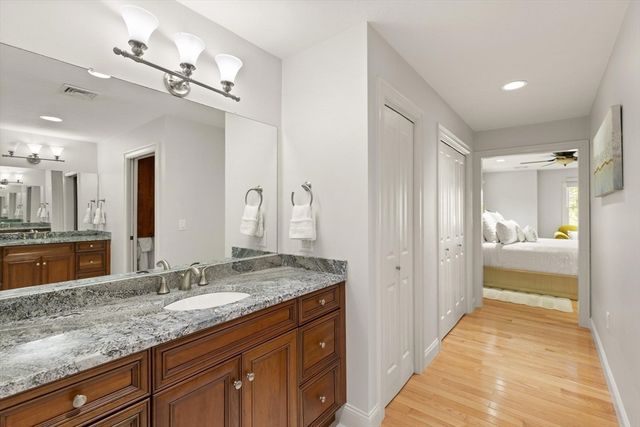 47 Symphony Dr, Easton, MA 02356