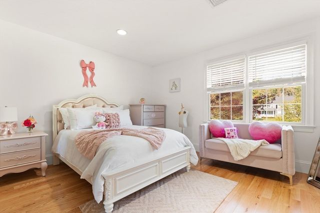 47 Symphony Dr, Easton, MA 02356