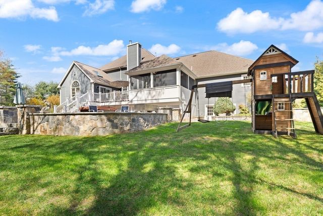 47 Symphony Dr, Easton, MA 02356