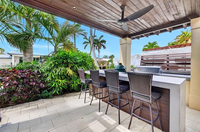 3050 NE 41st St, Fort Lauderdale, FL 33308