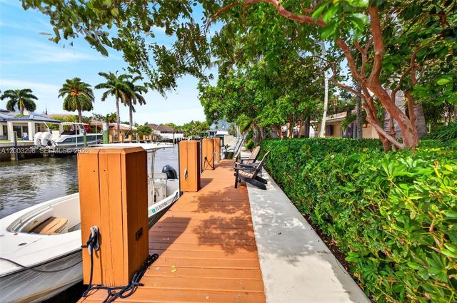 3050 NE 41st St, Fort Lauderdale, FL 33308