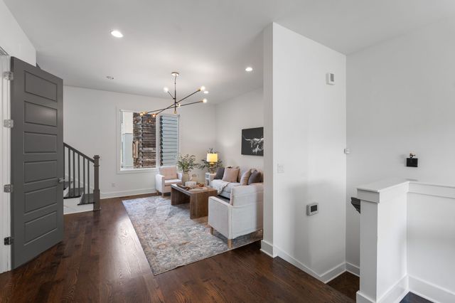 5616 Burgess Ave, Nashville, TN 37209