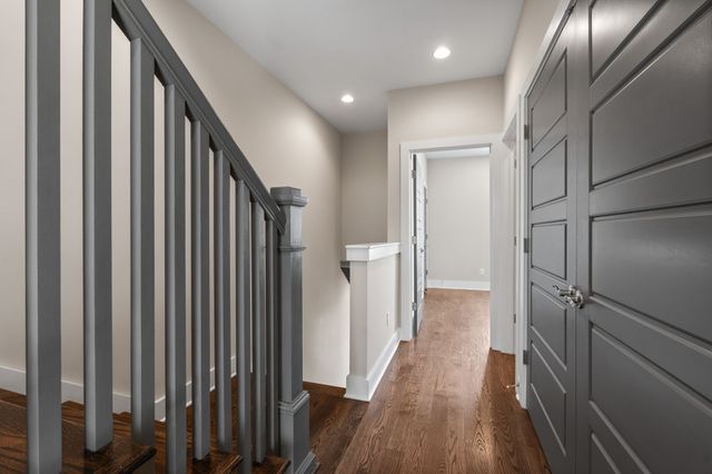 5616 Burgess Ave, Nashville, TN 37209