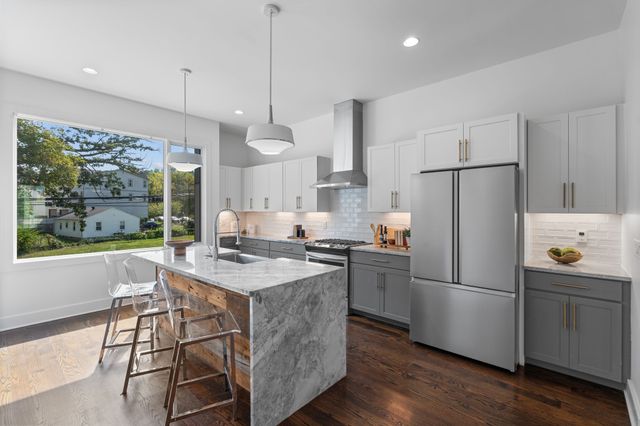 5616 Burgess Ave, Nashville, TN 37209