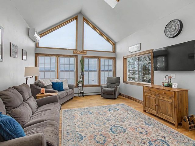 802 Alburgh Springs Road, Alburgh, VT 05440