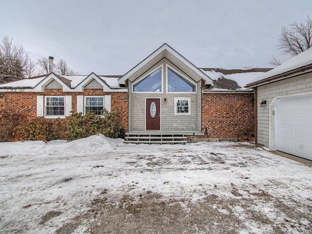 802 Alburgh Springs Road, Alburgh, VT 05440