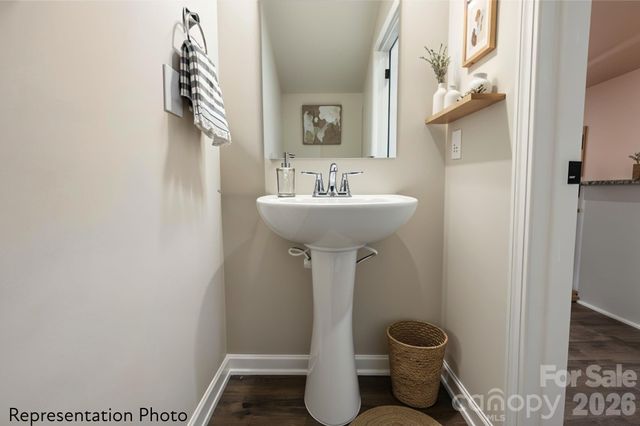 5917 Wallace Avenue, Charlotte, NC 28227