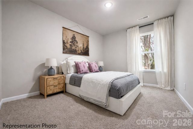 5917 Wallace Avenue, Charlotte, NC 28227