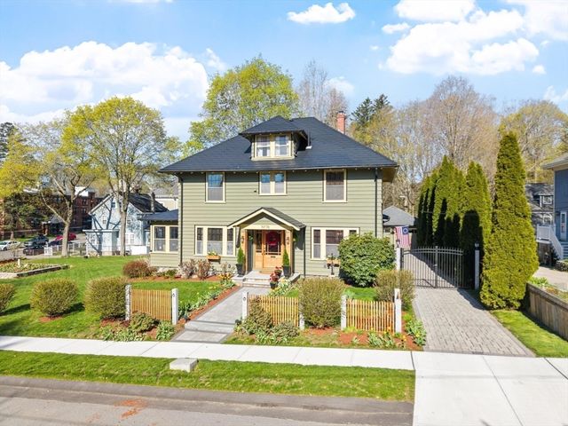78 Chestnut St, Haverhill, MA 01830