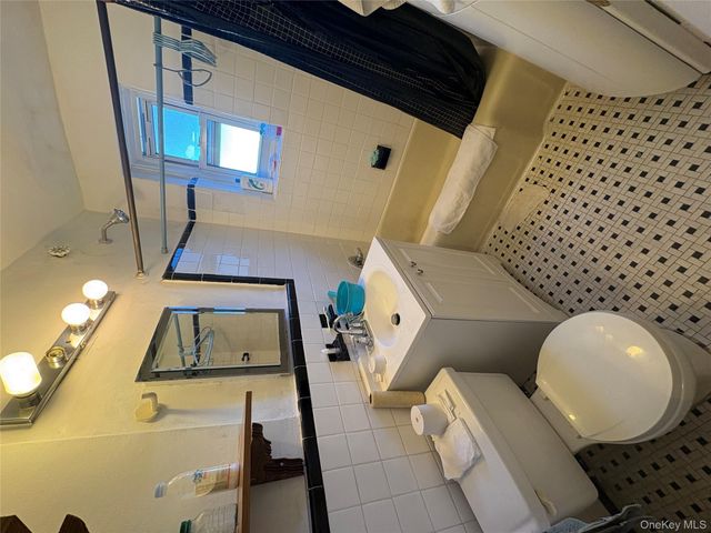 14731 38 Avenue A68, Flushing, NY 11354